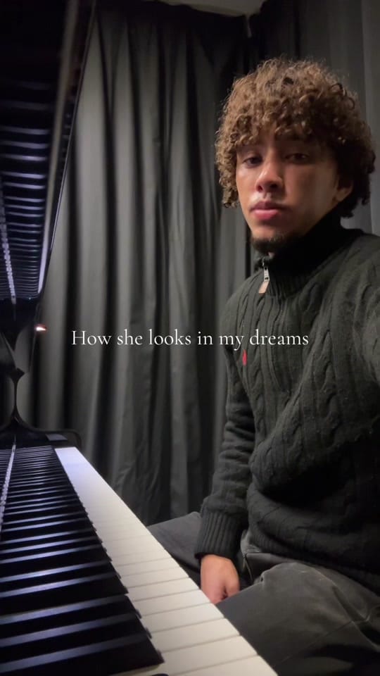Post 9 by PianoJones on TikTok (video)