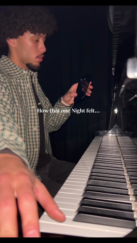 Post 7 by PianoJones on TikTok (video)