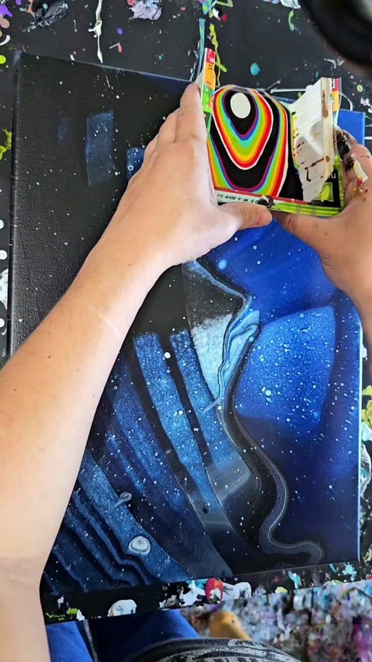 Post 4 by MadisunArt on TikTok (video)