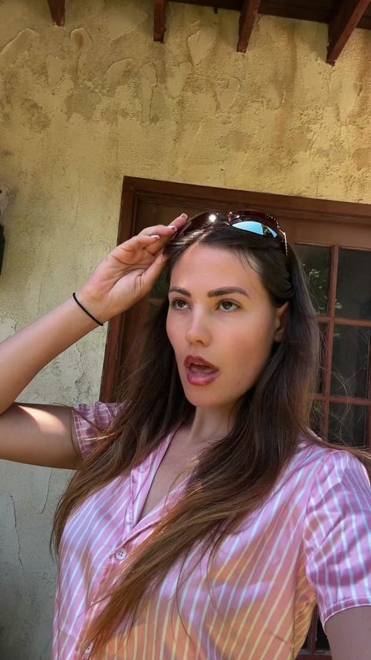 Post 1 by Sann Carter on TikTok (video)