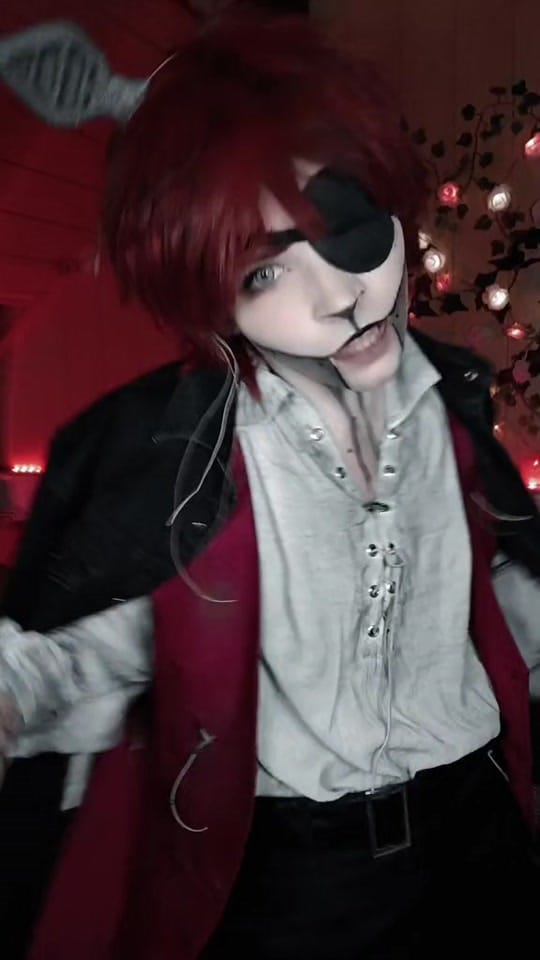 Post 2 by 🪐 Kisu 🪐 on TikTok (video)
