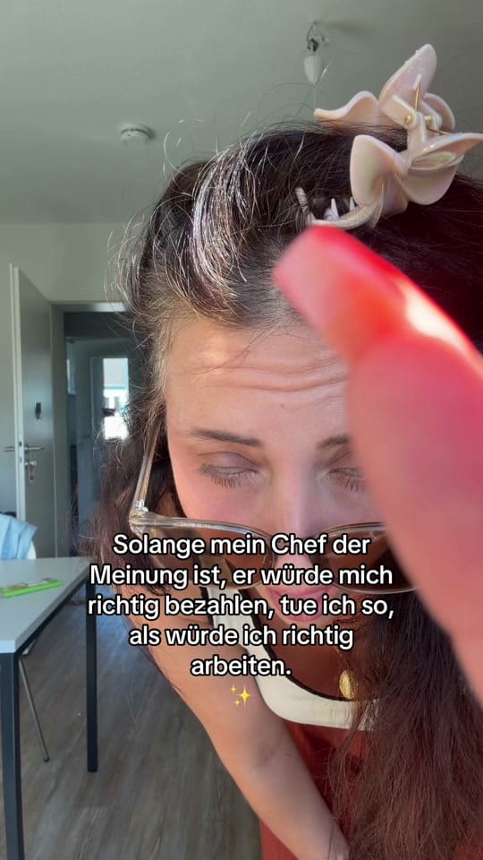 Post 4 by Roberta on TikTok (video)