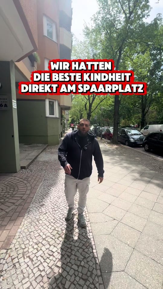 Post 8 by Fly.Döner on TikTok (video)