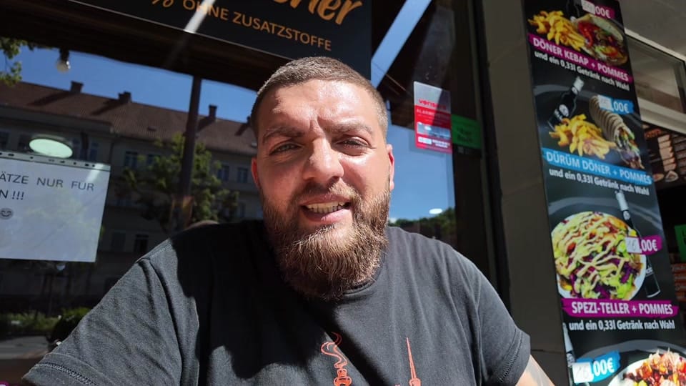 Post 4 by Fly.Döner on TikTok (video)