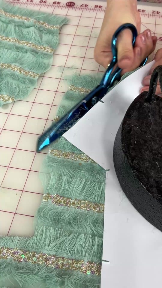 Post 2 by Sew Anastasia on TikTok (video)