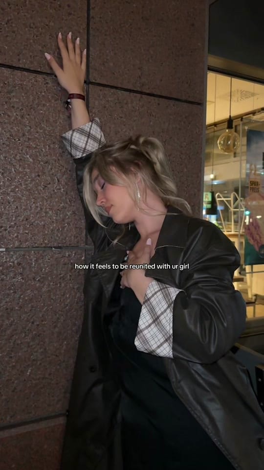 Post 3 by Léonie Nele on TikTok (video)