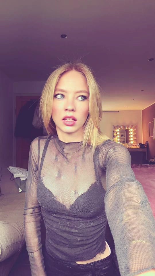 Post 4 by Engelchen on TikTok (video)