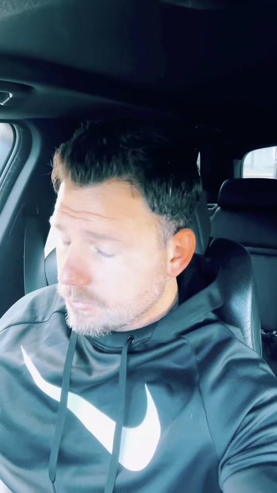 Post 2 by Oskar Szilagy on TikTok (video)
