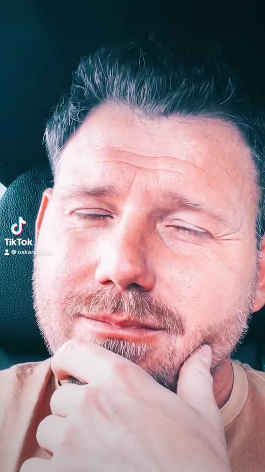 Post 7 by Oskar Szilagy on TikTok (video)