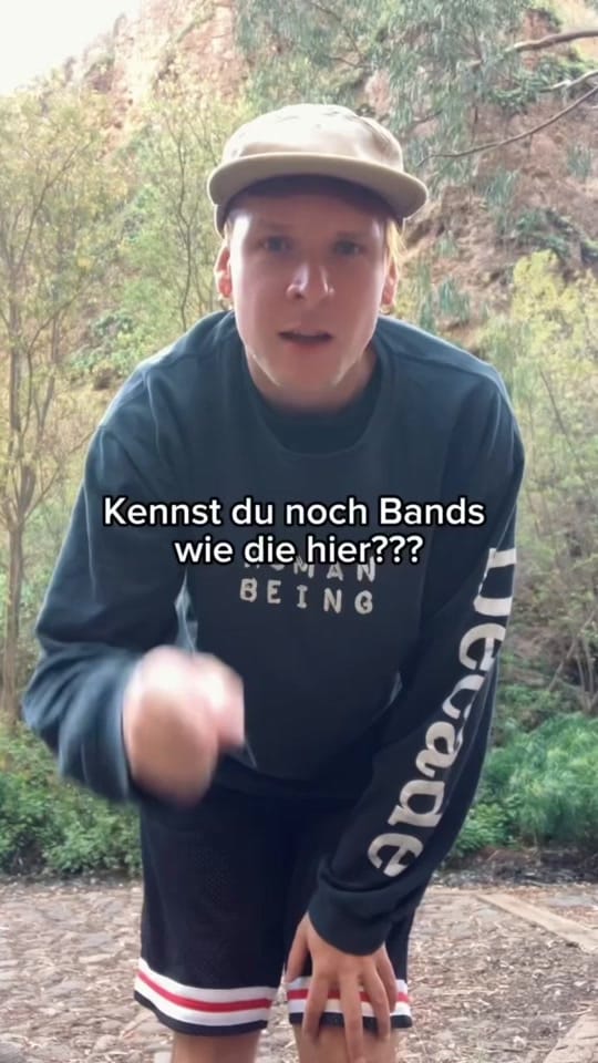 Post 2 by Flash Forward on TikTok (video)