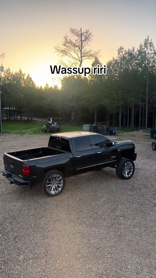 Post 9 by ️ on TikTok (video)