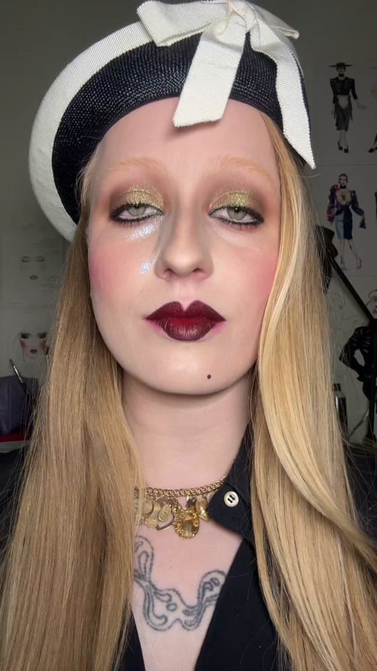 Post 3 by number1nytbestseller on TikTok (video)