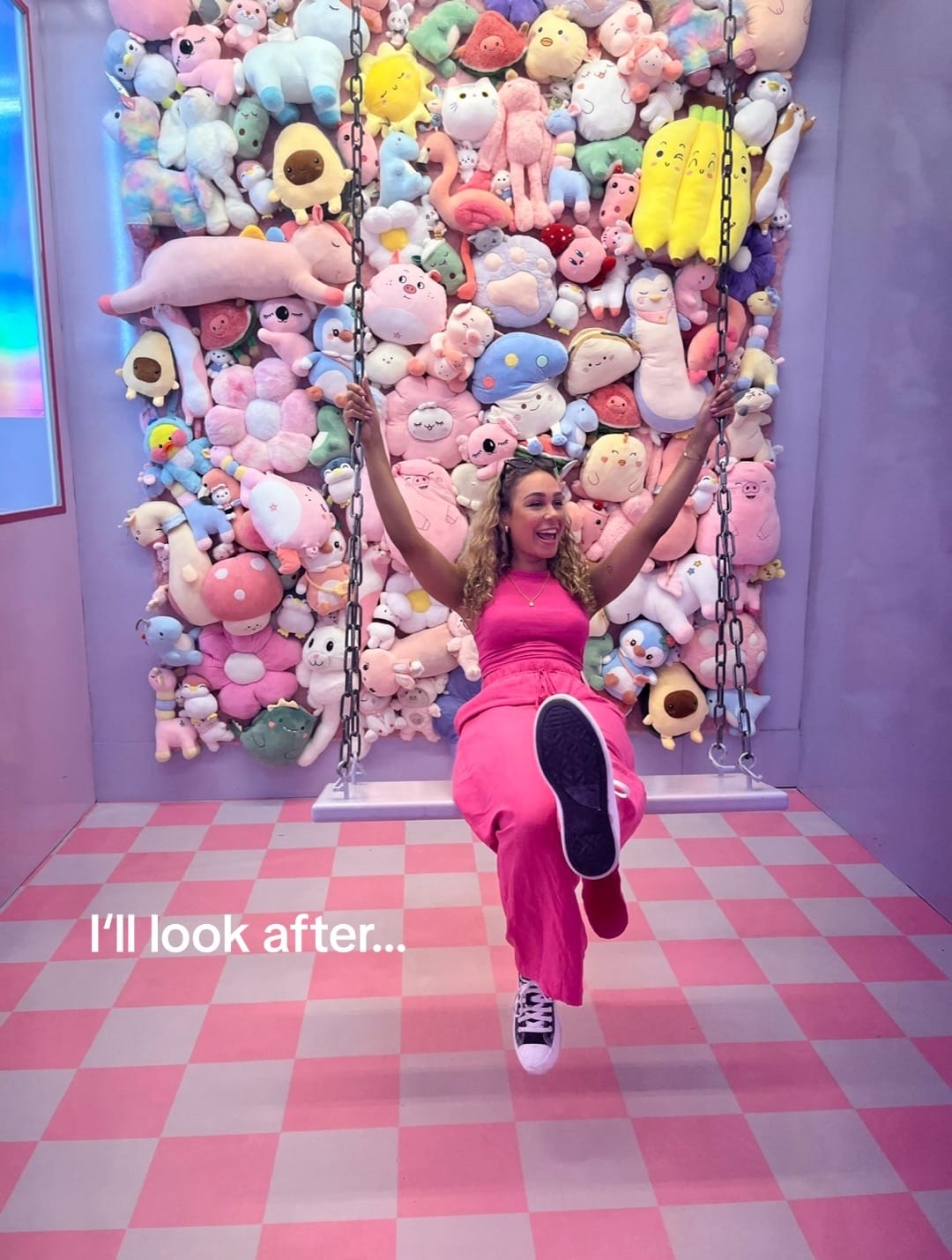 Post 5 by Tara on TikTok (video)