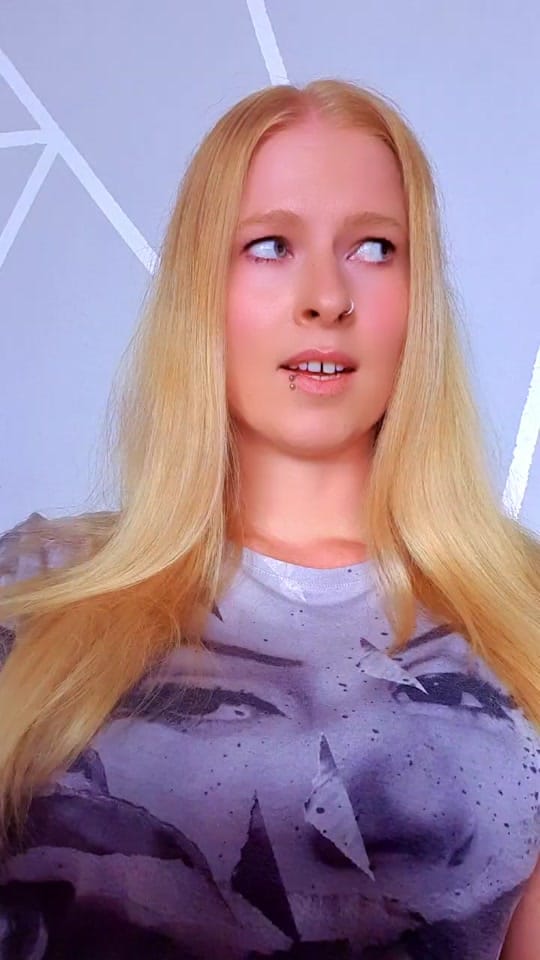 Post 2 by Mina Yasmin🌈 on TikTok (video)