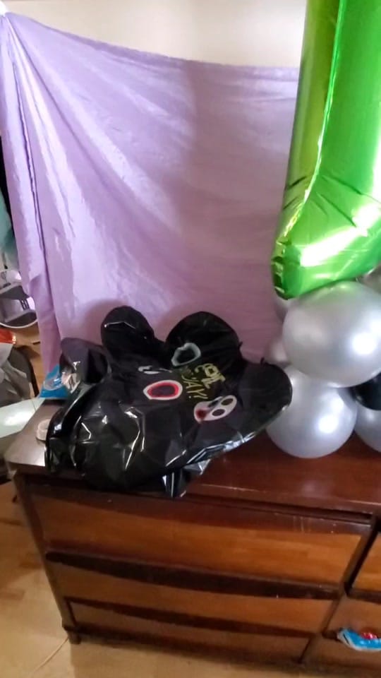 Post 1 by ashanamakesballoons on TikTok (video)