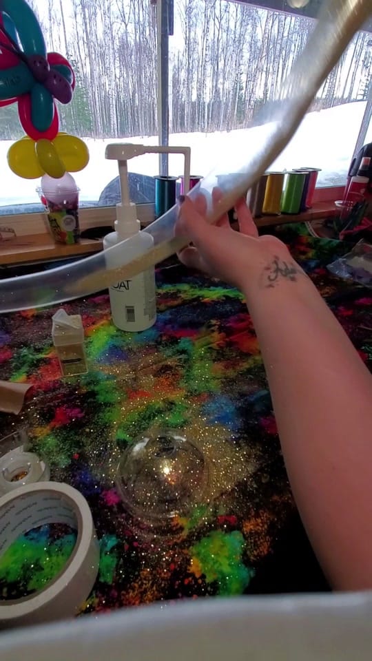 Post 8 by ashanamakesballoons on TikTok (video)