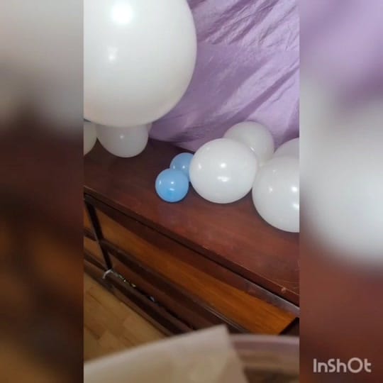 Post 6 by ashanamakesballoons on TikTok (video)