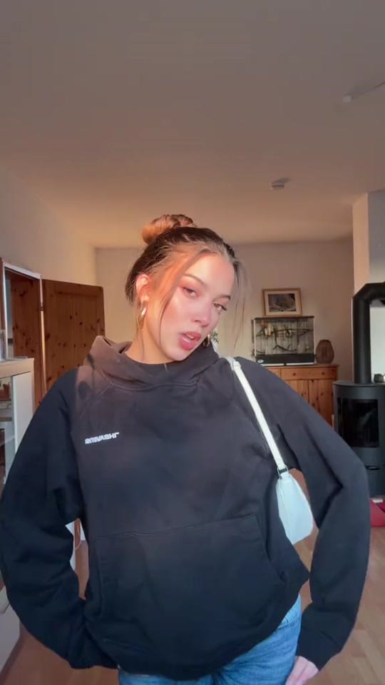 Post 8 by 𝐌 𝐀 𝐑 𝐈 𝐄 🐆 on TikTok (video)