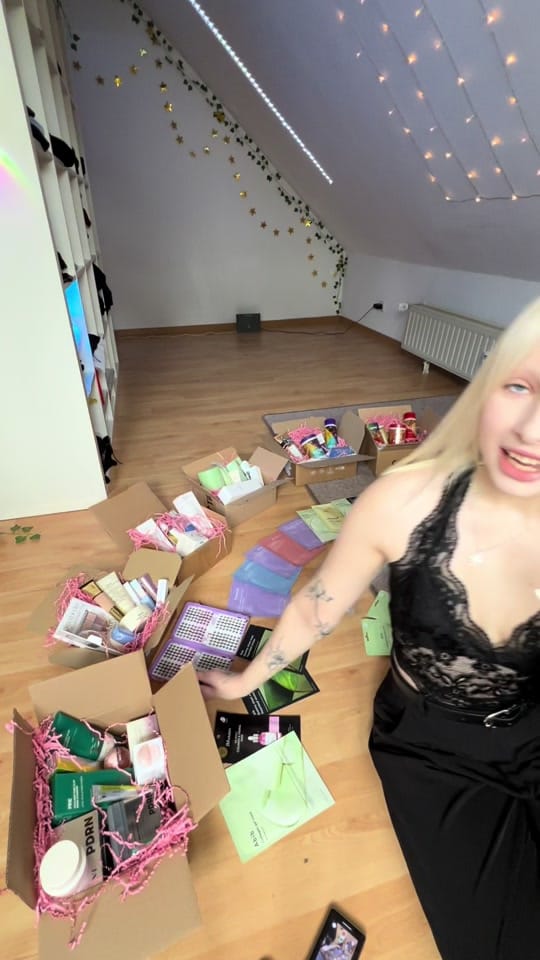 Post 9 by daria kelman✨ on TikTok (video)