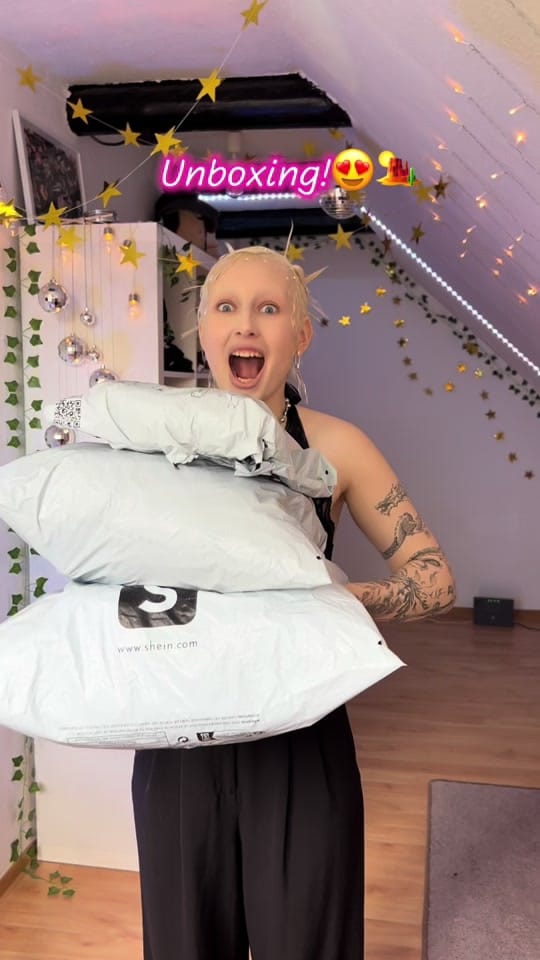 Post 3 by daria kelman✨ on TikTok (video)