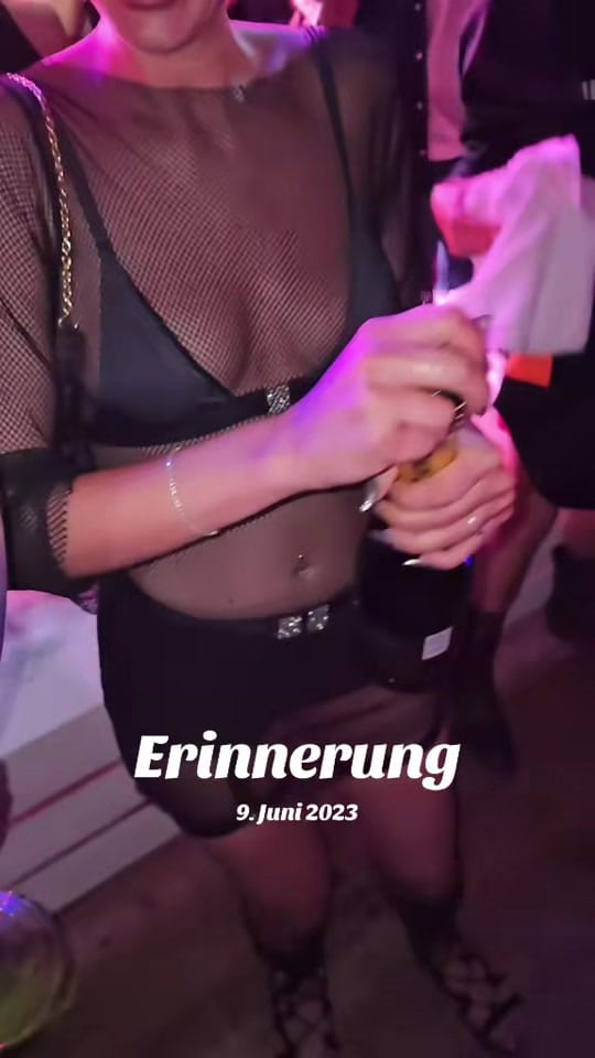 Post 5 by Stella Bossi on TikTok (video)