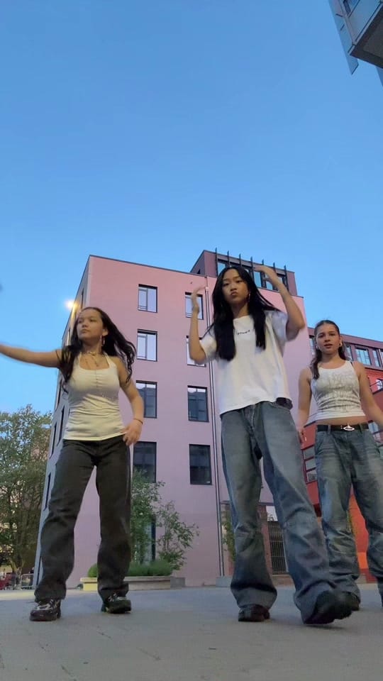 Post 10 by 4️⃣localdancers on TikTok (video)