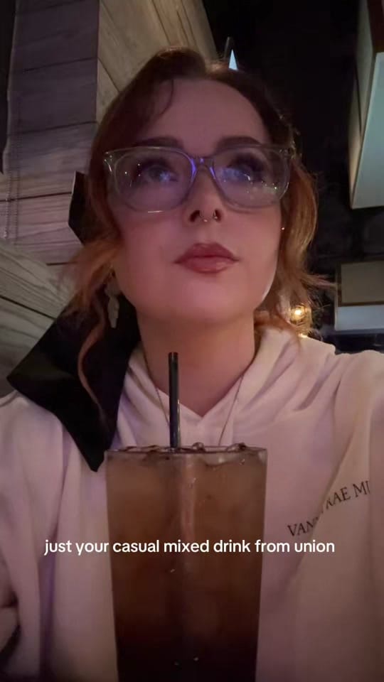 Post 1 by Sav on TikTok (video)