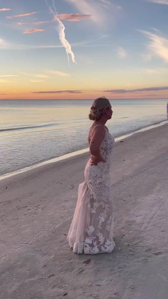 Post 4 by Emily Paulson Photography on TikTok (video)