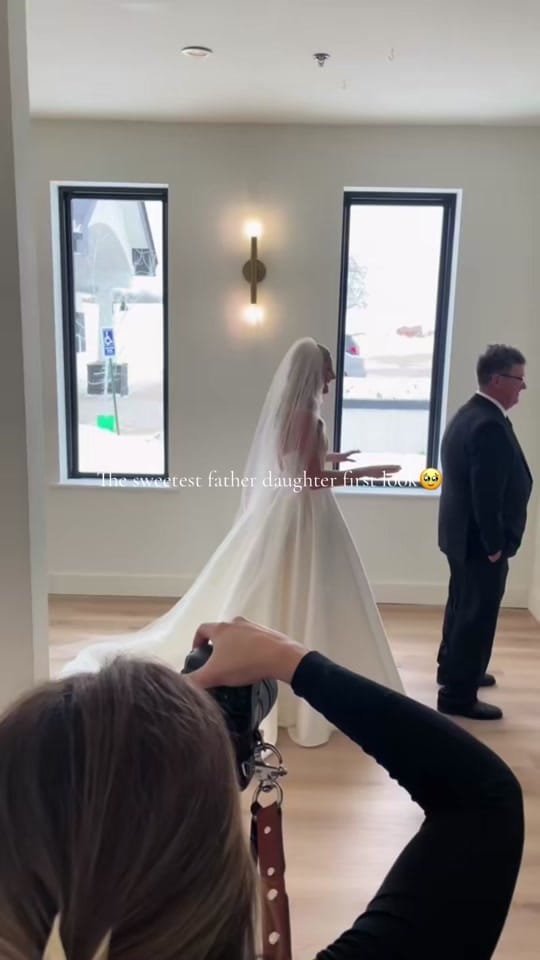 Post 2 by Emily Paulson Photography on TikTok (video)