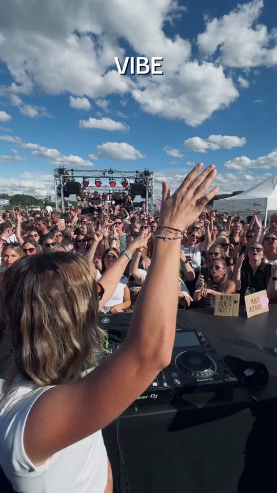 Post 10 by Maddi Bu | DJ & Producer on TikTok (video)