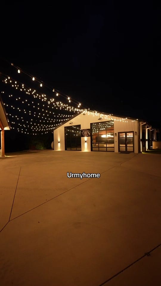 Post 2 by HR Ranch on TikTok (video)