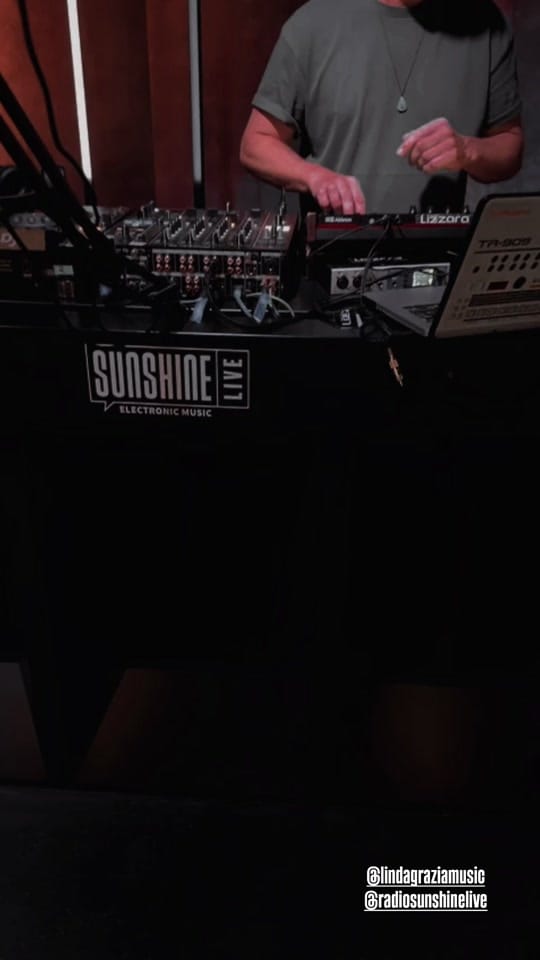 Post 5 by Thomas Lizzara on TikTok (video)