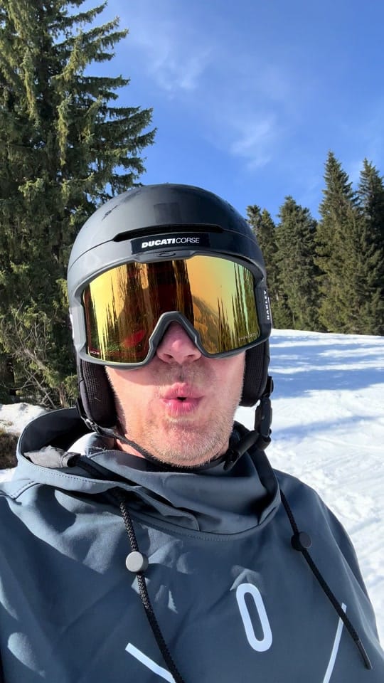 Post 2 by Thomas Lizzara on TikTok (video)