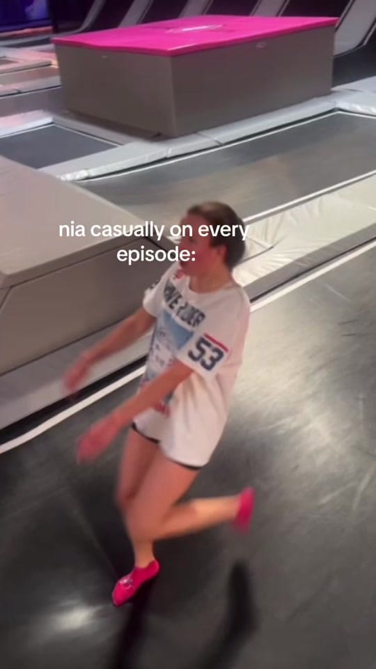 Post 9 by la pasión dance company on TikTok (video)