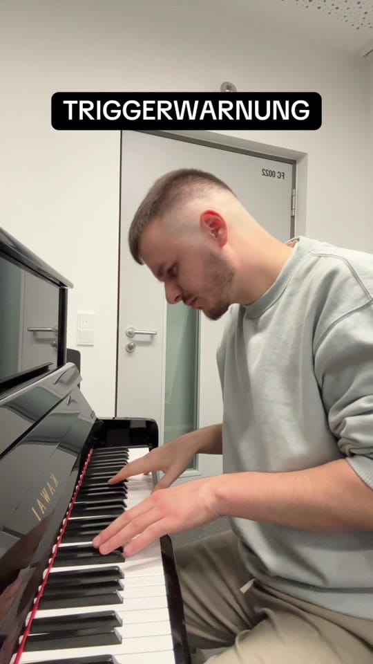 Post 9 by Rukron on TikTok (video)
