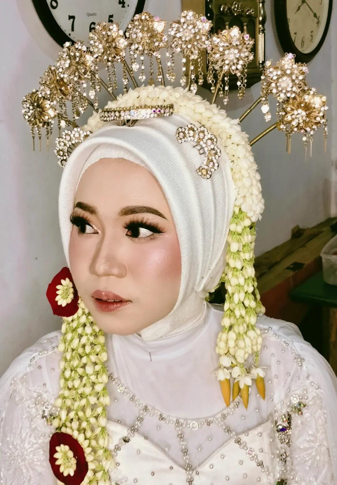 Post 9 by Khabibah Modist on TikTok (video)