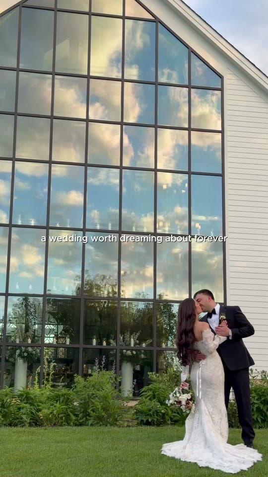 Post 3 by Crossed Keys Estate Weddings on TikTok (video)