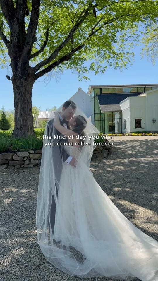 Post 5 by Crossed Keys Estate Weddings on TikTok (video)