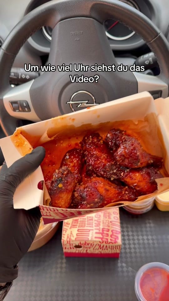 Post 1 by Food Rider on TikTok (video)