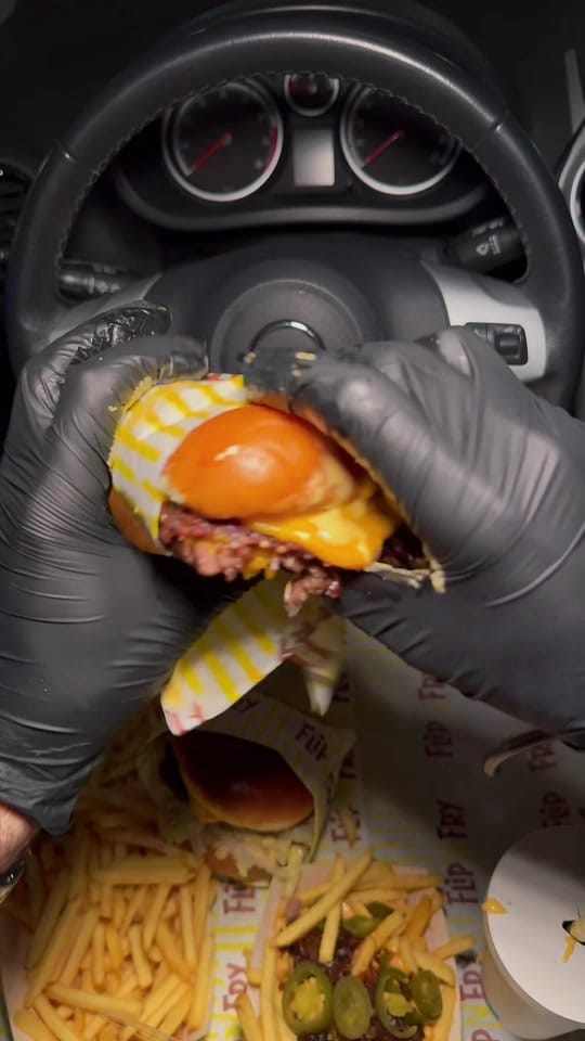 Post 7 by Food Rider on TikTok (video)