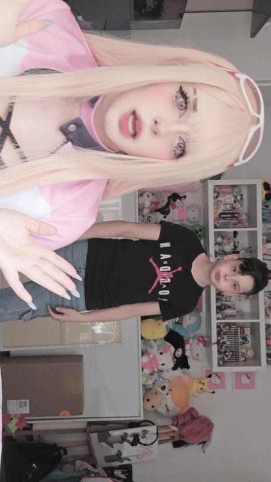 Post 6 by 🩷snow🩷 on TikTok (video)