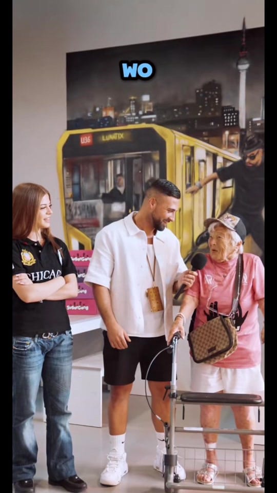 Post 2 by 𝐋𝐔𝐍𝐀𝐓𝐈𝐗 on TikTok (video)