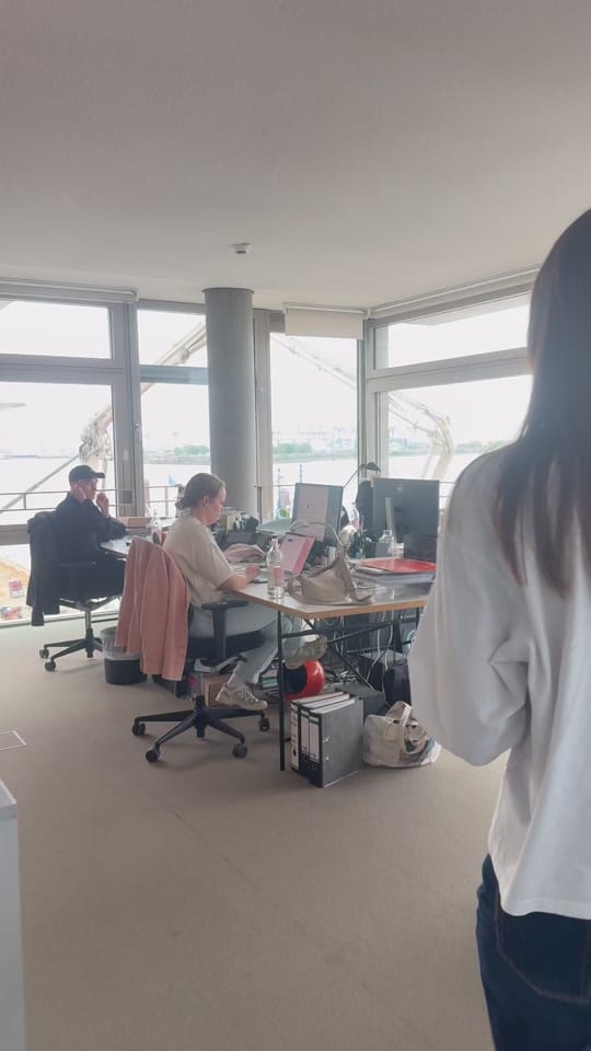 Post 2 by Kontor Records on TikTok (video)