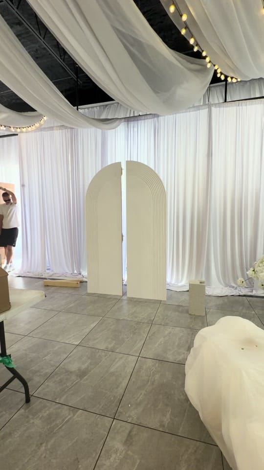 Post 4 by Miami Event Decor on TikTok (video)