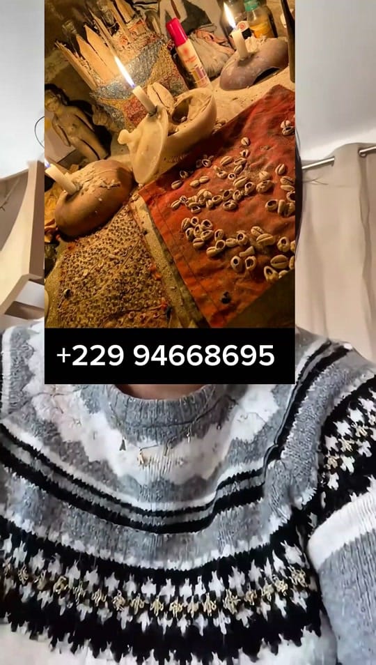 Post 4 by V-Voyance on TikTok (video)