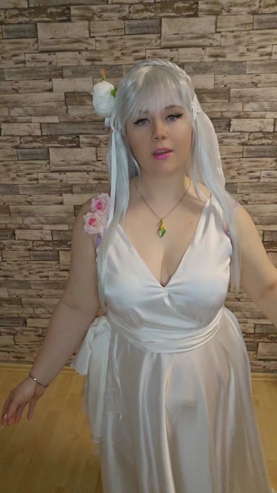 Post 2 by _annie_chan_211 on TikTok (video)