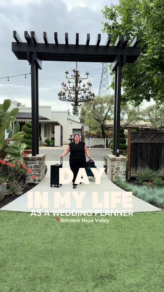 Post 1 by Alejandra • Wedding Tips/Inspo on TikTok (video)