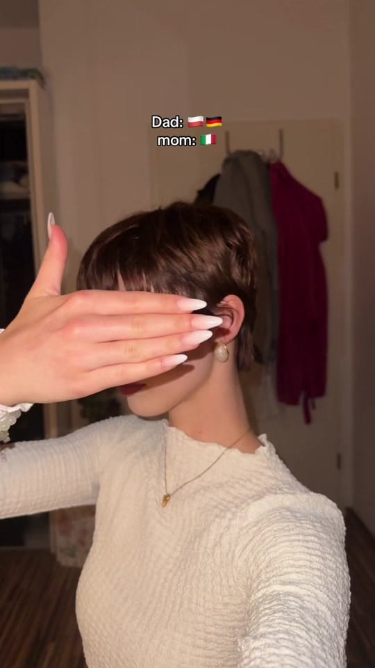 Post 1 by TiTi🩷 on TikTok (video)