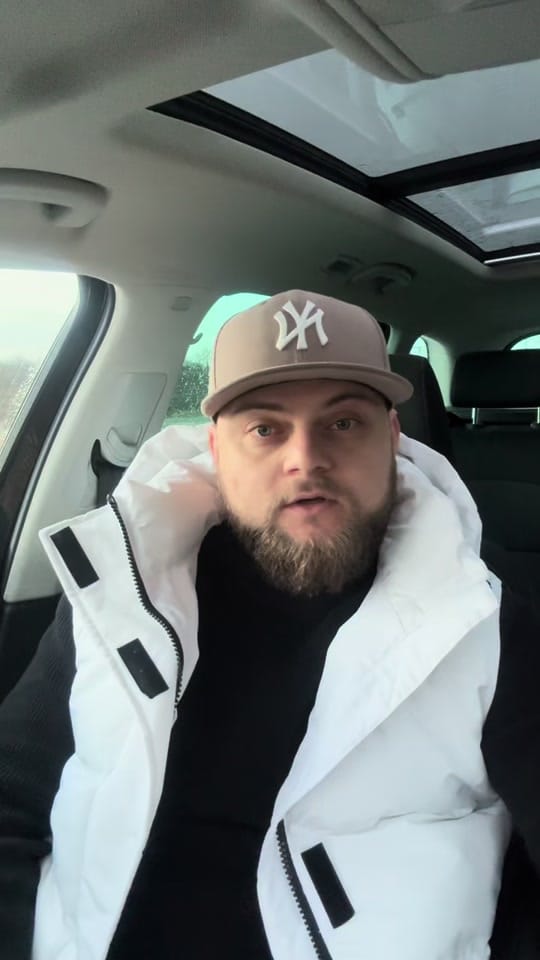 Post 8 by Ipse on TikTok (video)