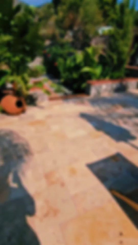 Post 8 by Luis Vega Tha Rocketman on TikTok (video)
